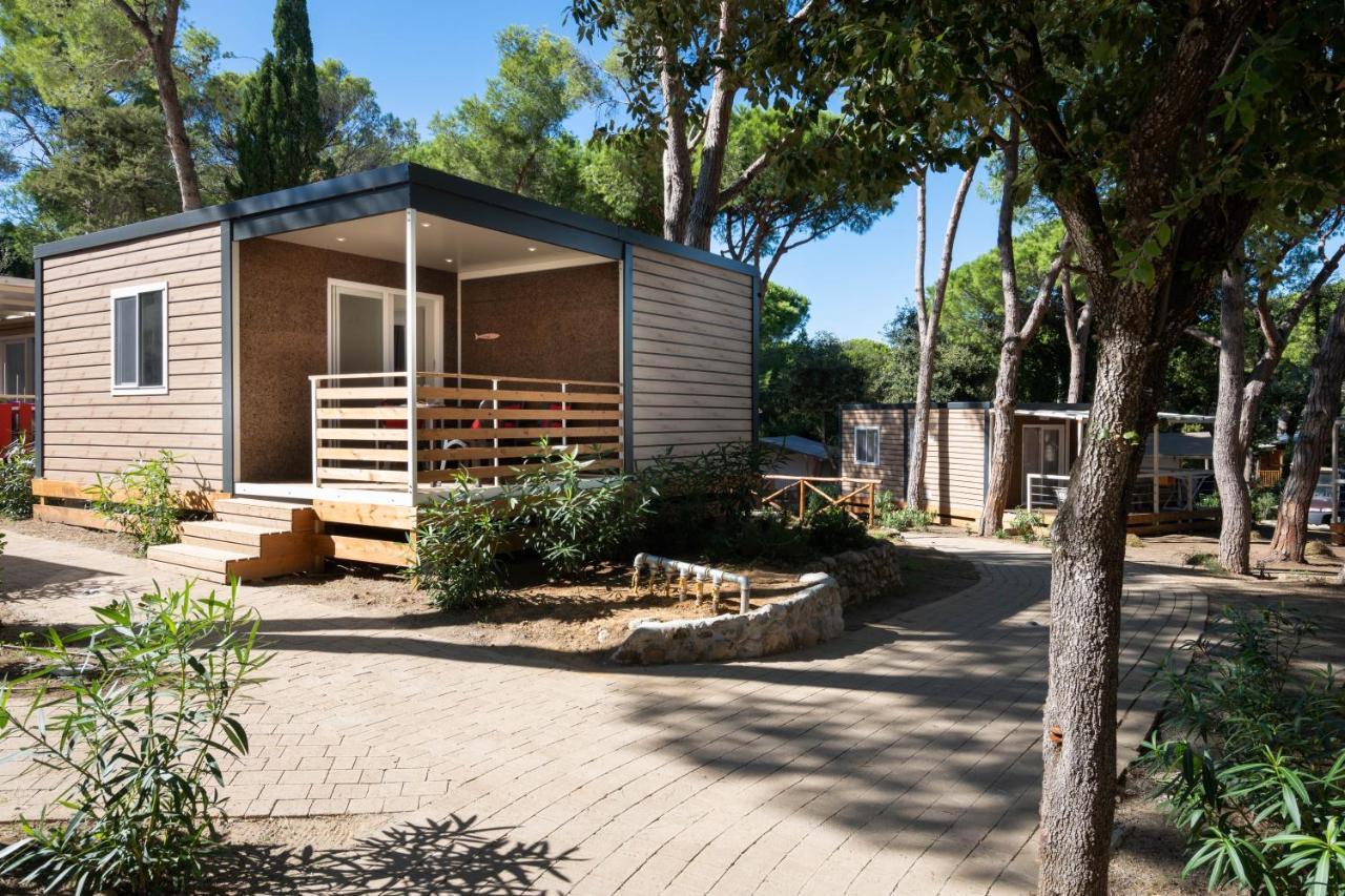 Camping Il Capannino Glamping Village Marina Di Bibbona Exterior photo