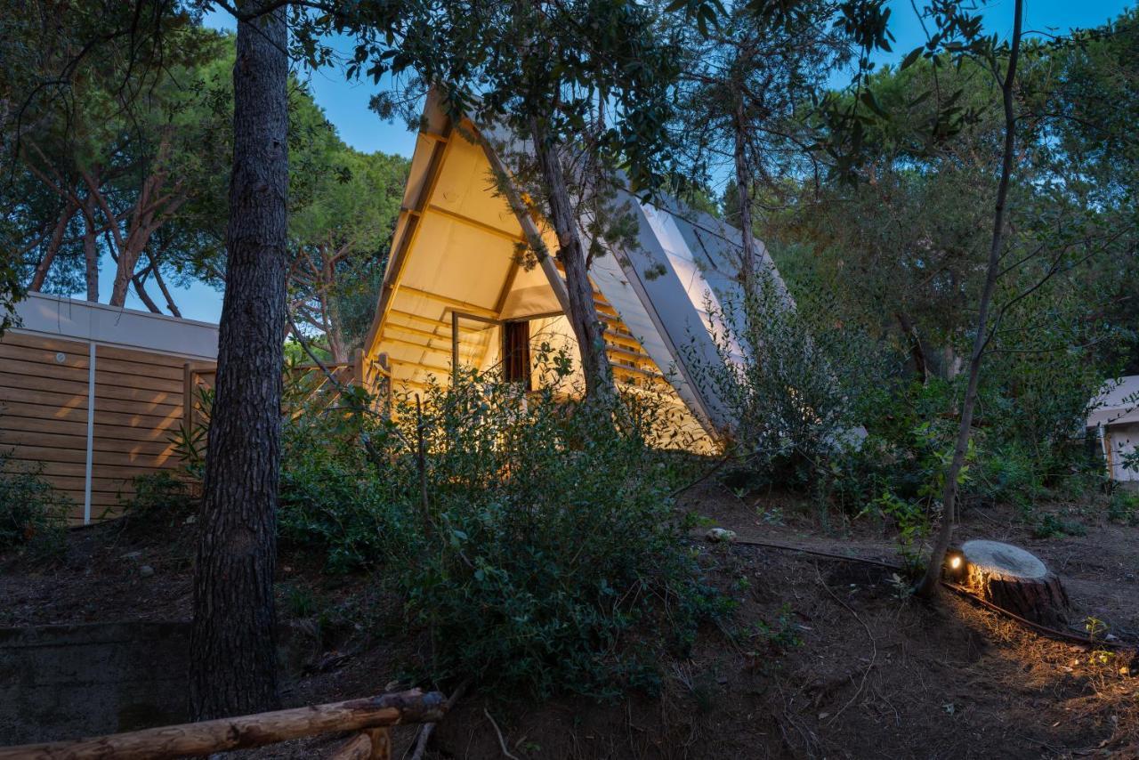 Camping Il Capannino Glamping Village Marina Di Bibbona Exterior photo