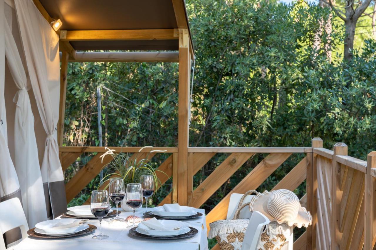 Camping Il Capannino Glamping Village Marina Di Bibbona Exterior photo