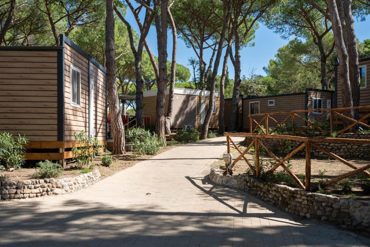 Camping Il Capannino Glamping Village Marina Di Bibbona Exterior photo